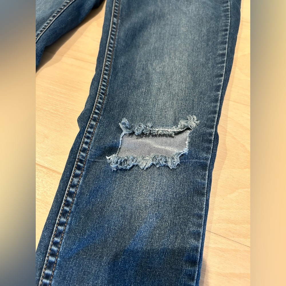 Free People Womens Busted Knee Denim Distressed Skinny Jeans Size 26 - Picture 6 of 9